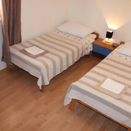 Ana Apartment