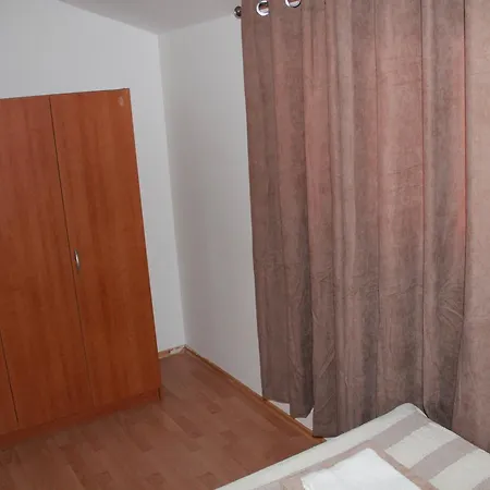 Apartment Ana Pula