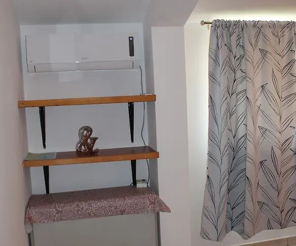 Ana Apartamento